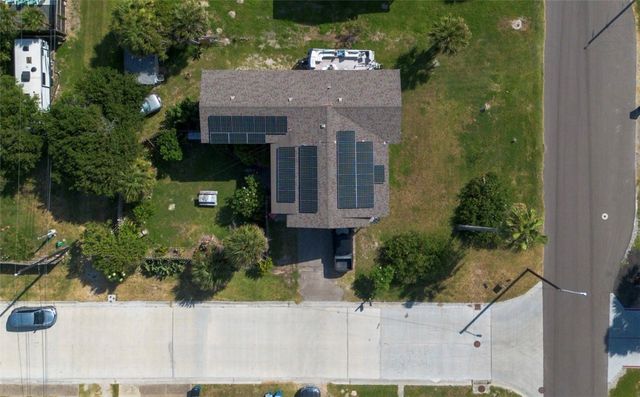 424 Trojan St, Port Aransas, TX 78373