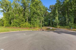 121 Carolina Drive, Piedmont, SC 29673