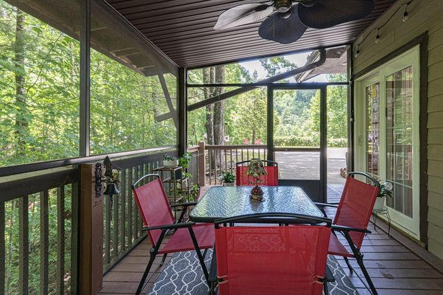 140 Kathryn Circle, Murphy, NC 28906
