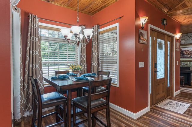 140 Kathryn Circle, Murphy, NC 28906