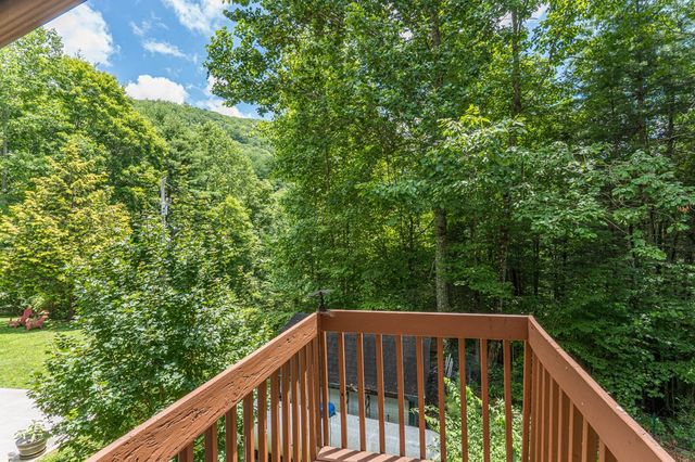 140 Kathryn Circle, Murphy, NC 28906