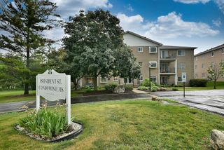 462 S President Street 101, Carol Stream, IL 60188