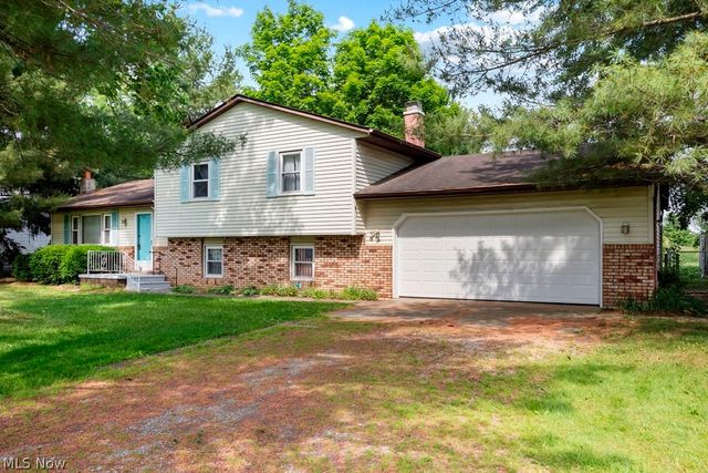 16741 Indian Hollow Road, Grafton, OH 44044