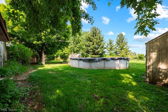 16741 Indian Hollow Road, Grafton, OH 44044