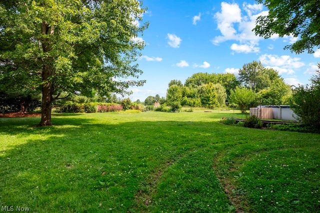16741 Indian Hollow Road, Grafton, OH 44044