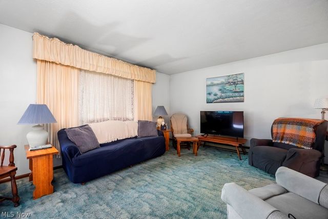 16741 Indian Hollow Road, Grafton, OH 44044