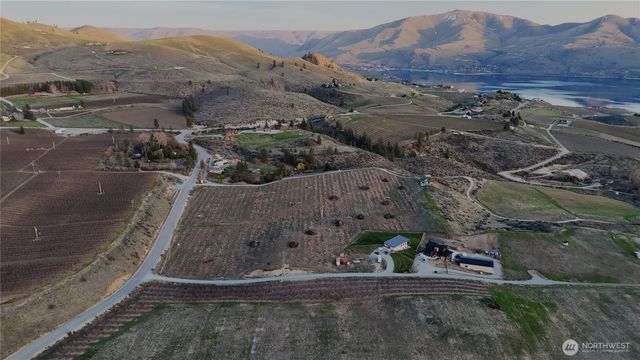 29 Nora Lane, Chelan, WA 98816