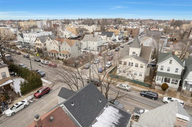 25 Walnut Street, New Rochelle, NY 10801