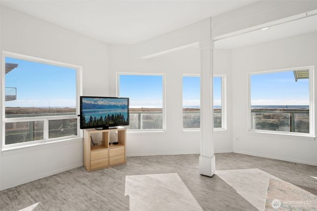 1191 Ocean Shores Boulevard SW, Ocean Shores, WA 98569