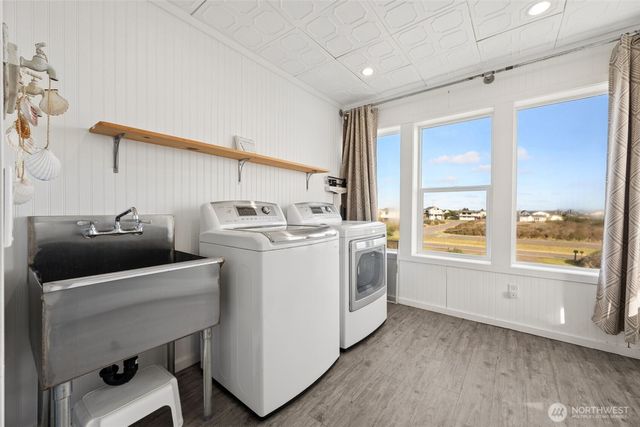 1191 Ocean Shores Boulevard SW, Ocean Shores, WA 98569