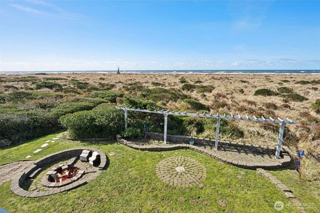 1191 Ocean Shores Boulevard SW, Ocean Shores, WA 98569