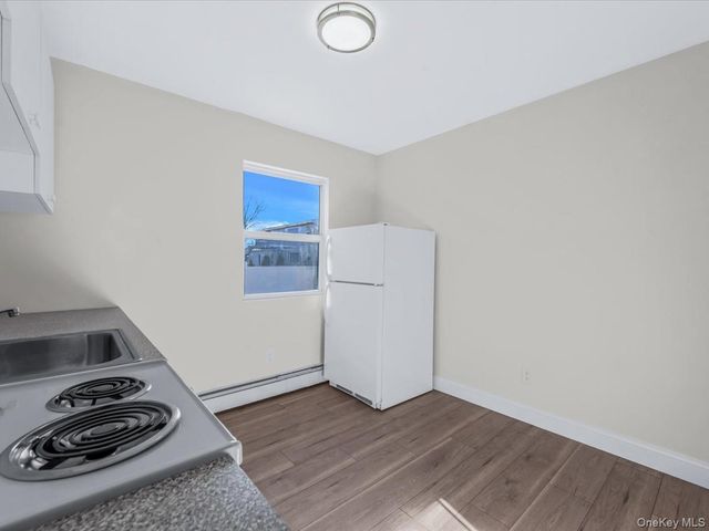 610 Windmill Avenue, West Babylon, NY 11704