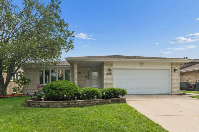 6619 Courtney Drive, Oak Forest, IL 60452