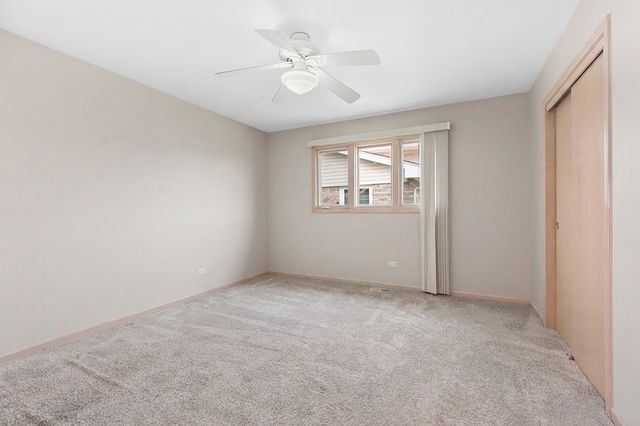 6619 Courtney Drive, Oak Forest, IL 60452