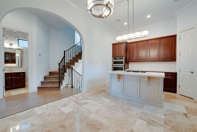705 Malone Street B, Houston, TX 77007