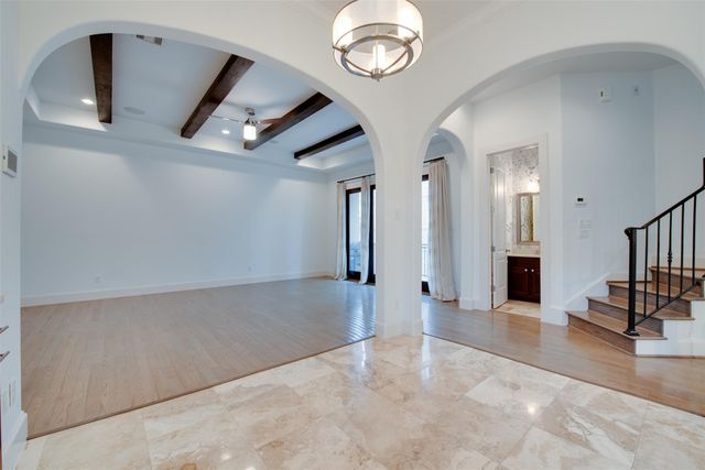 705 Malone Street B, Houston, TX 77007