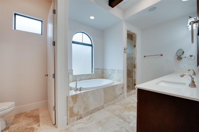 705 Malone Street B, Houston, TX 77007