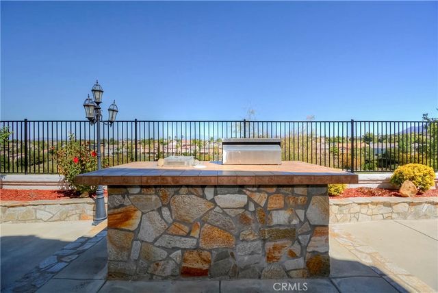 45316 Saint Tisbury, Temecula, CA 92592