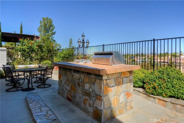45316 Saint Tisbury, Temecula, CA 92592