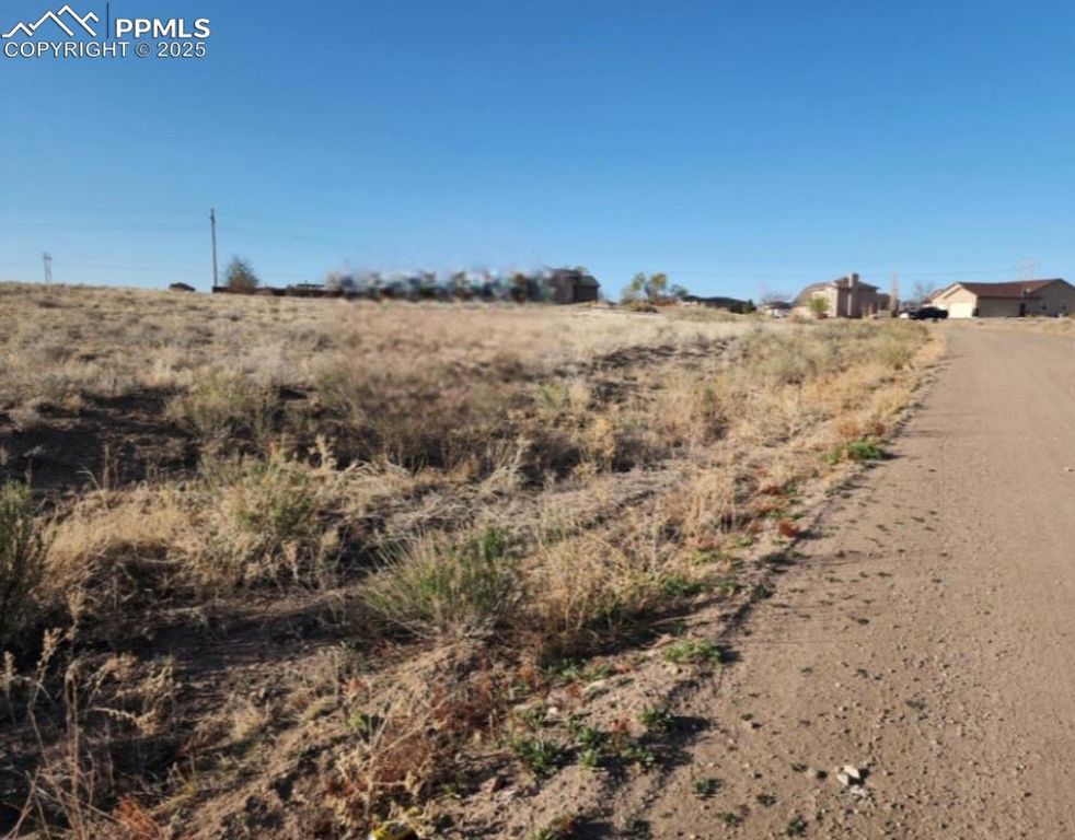 366 E Greenway Drive, Pueblo, CO 81007 — exterior