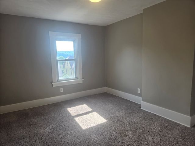 1510 Victoria Ave, Arnold, PA 15068