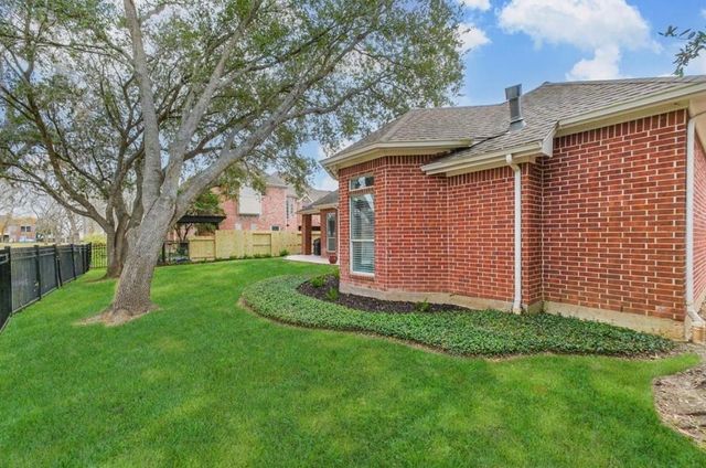 1715 Forestlake Drive, Sugar Land, TX 77479