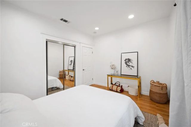 1350 Carlton Drive, Glendale, CA 91205