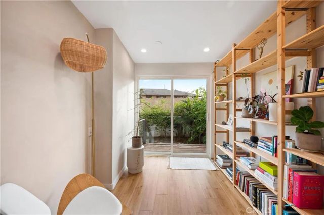 1350 Carlton Drive, Glendale, CA 91205