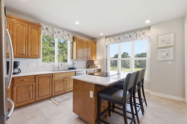 1955 Trace Creek Road, Mc Ewen, TN 37101