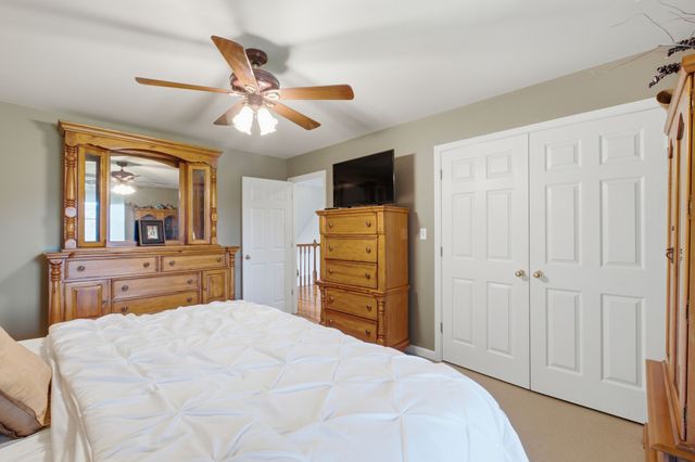 1955 Trace Creek Road, Mc Ewen, TN 37101