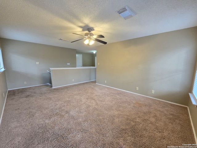 307 Stone Point, New Braunfels, TX 78130