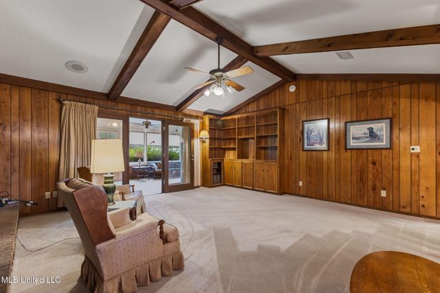 307 Salem School Road, Collins, MS 39428