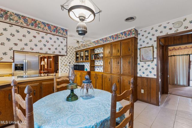 307 Salem School Road, Collins, MS 39428