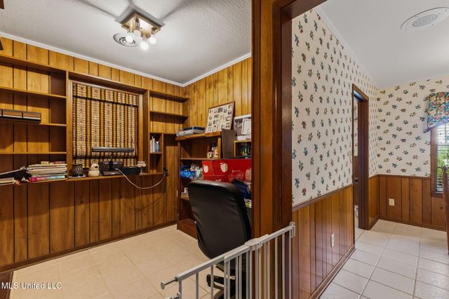 307 Salem School Road, Collins, MS 39428