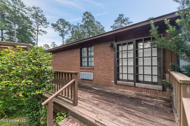 307 Salem School Road, Collins, MS 39428