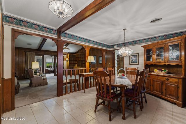 307 Salem School Road, Collins, MS 39428