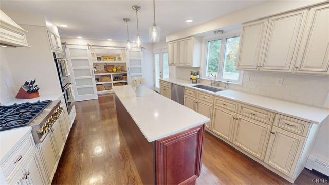 9389 Caughdenoy Road, Clay, NY 13029
