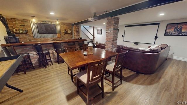 9389 Caughdenoy Road, Clay, NY 13029