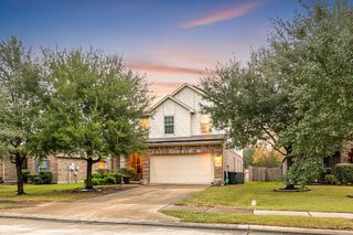 6715 Strawberry Brook Lane, Dickinson, TX 77539