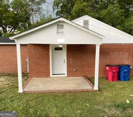 1597 Cedar Avenue, Macon, GA 31204