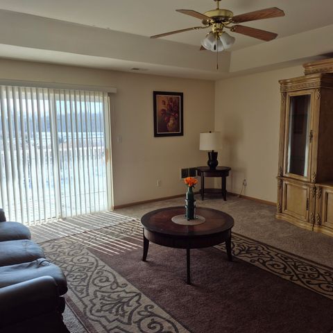 2009 W 75th Place W 35, Merrillville, IN 46410