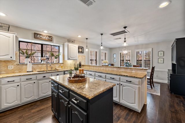 4706 El Salvador Court, Arlington, TX 76017