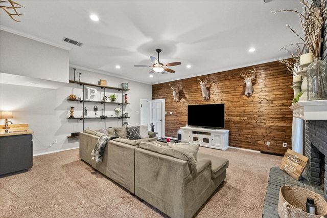 4706 El Salvador Court, Arlington, TX 76017