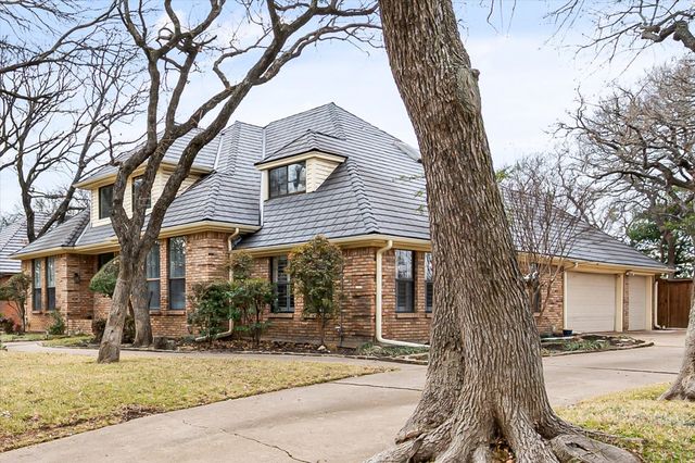 4706 El Salvador Court, Arlington, TX 76017