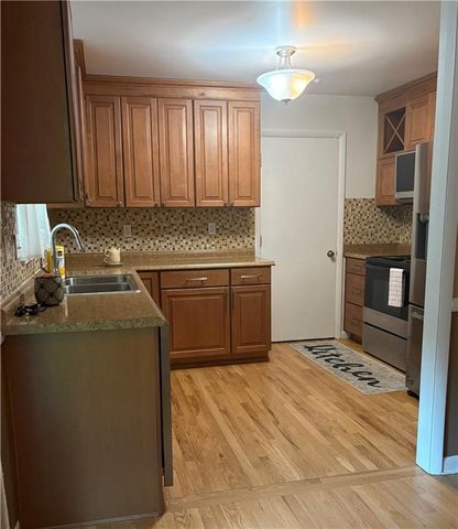 4212 S Union Street, Independence, MO 64055