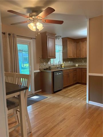 4212 S Union Street, Independence, MO 64055