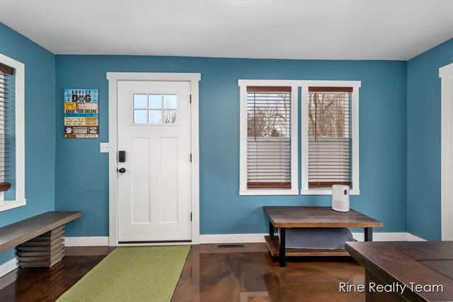 68199 Sassafras Street, Edwardsburg, MI 49112