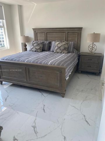5601 Collins Avenue 722, Miami Beach, FL 33140