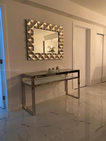 5601 Collins Avenue 722, Miami Beach, FL 33140