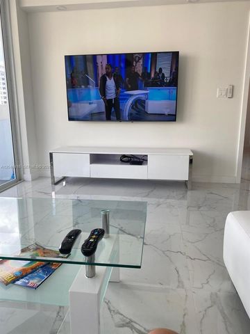5601 Collins Avenue 722, Miami Beach, FL 33140